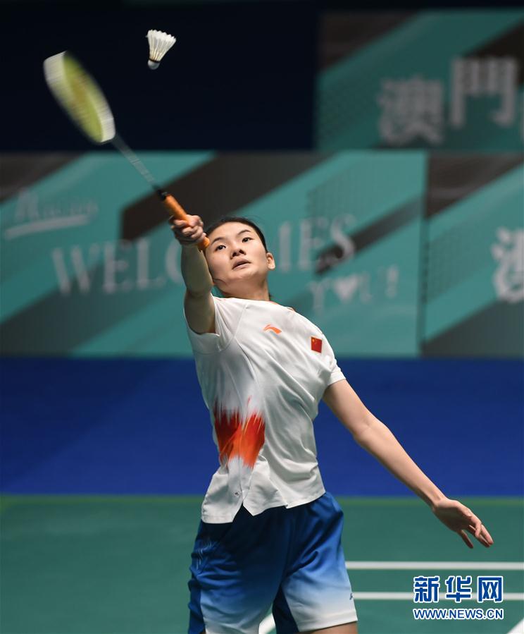 传球和强大 传球和强大