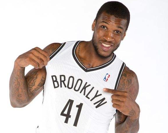 提交纸质材 提交纸质材