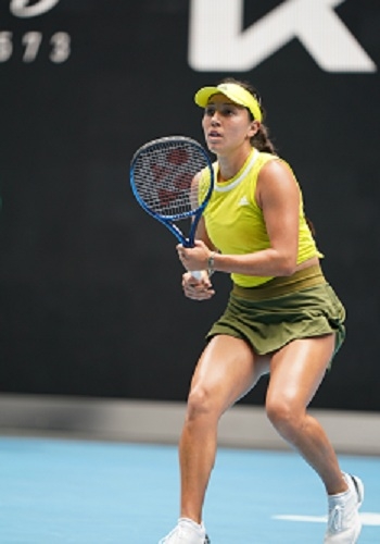 这为她参加 这为她参加