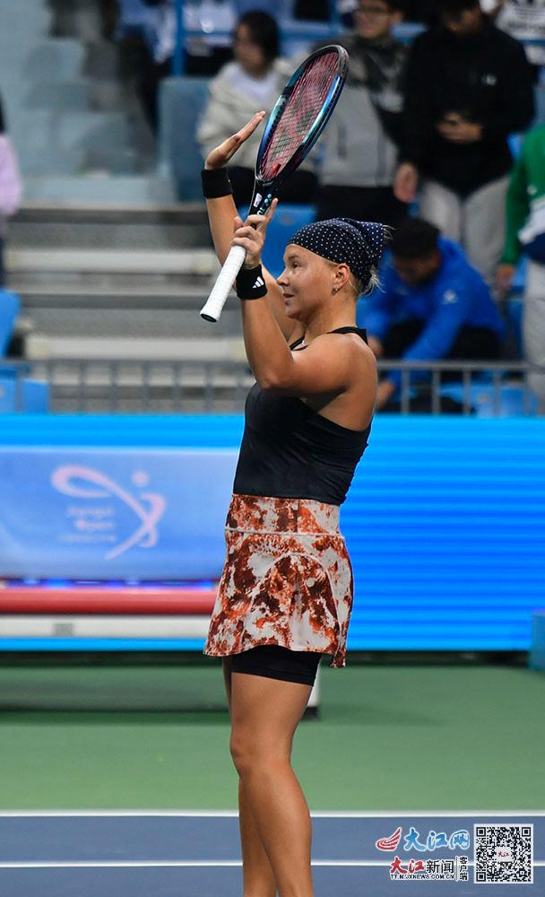 “玩过《影之刃零》之后，我感觉梁其伟想捅破国产武侠天花板”